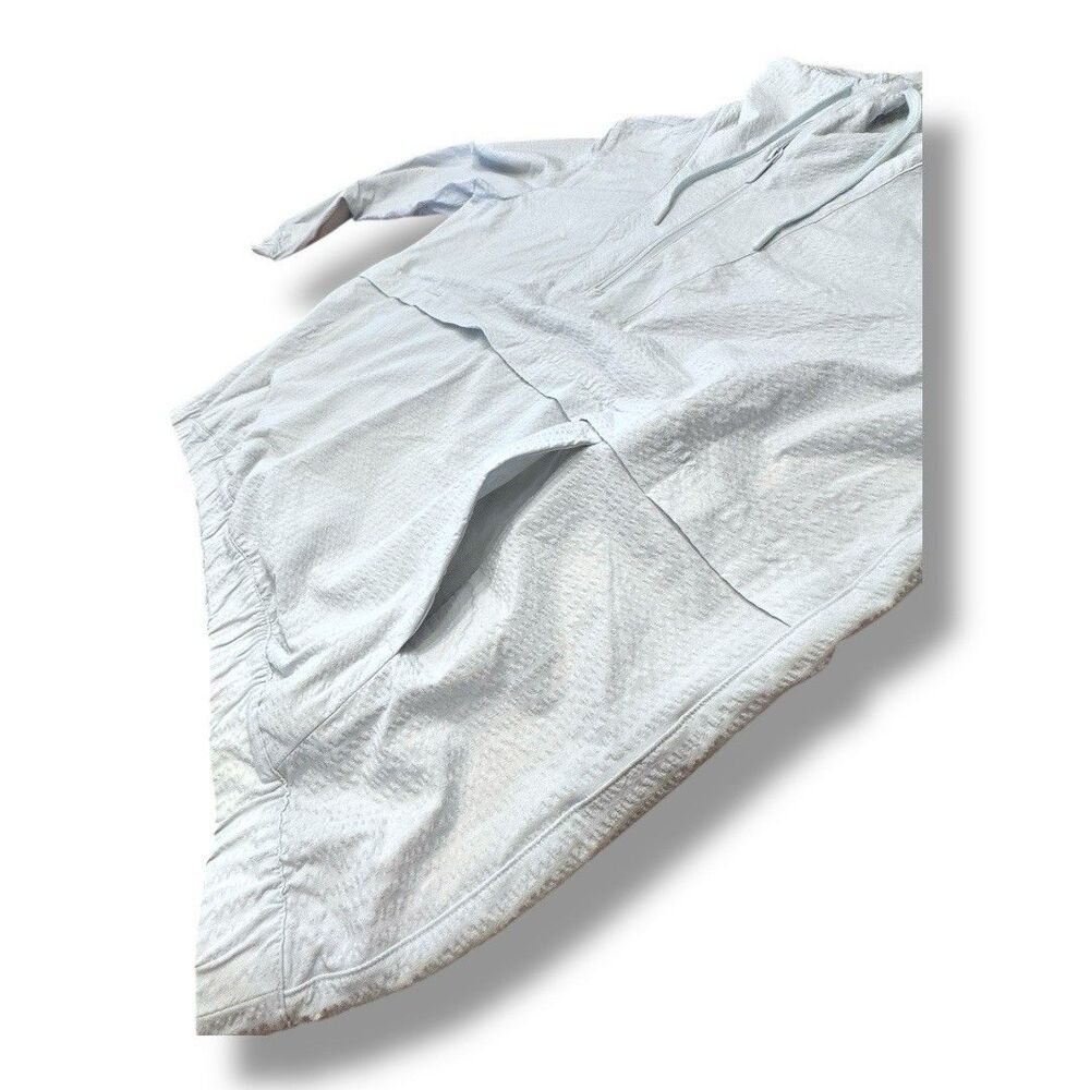 Lululemon Pack Light Pullover Packable Jacket in … - image 9